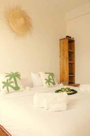 Double bedroom with cactus pillows